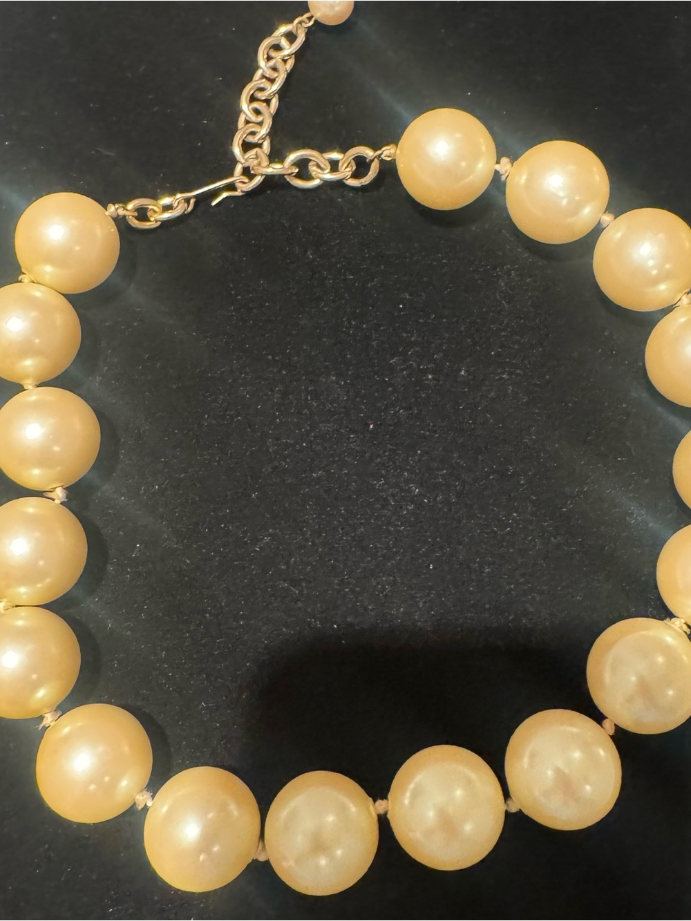 VINTAGE faux pearl large choker. From an antique store in Virginia.